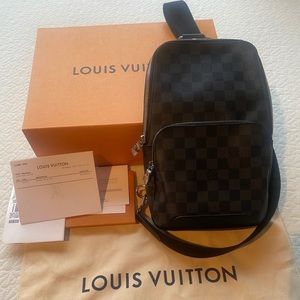 Louis Vuitton men’s Avenue sling bag